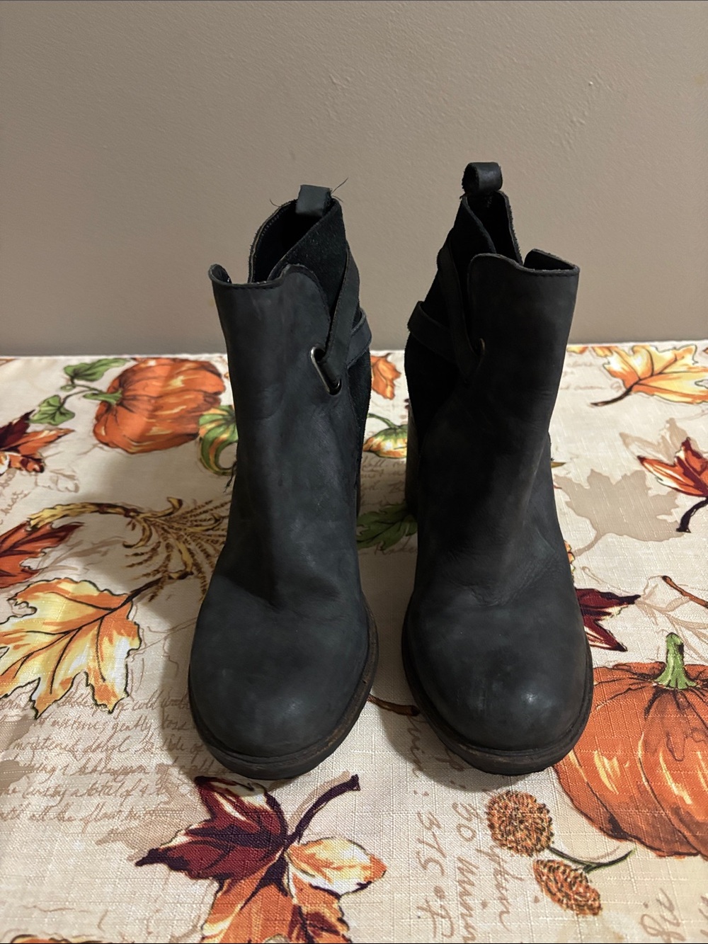 Women's Black Ankle Bootie - Sleek Casual Chelsea Style